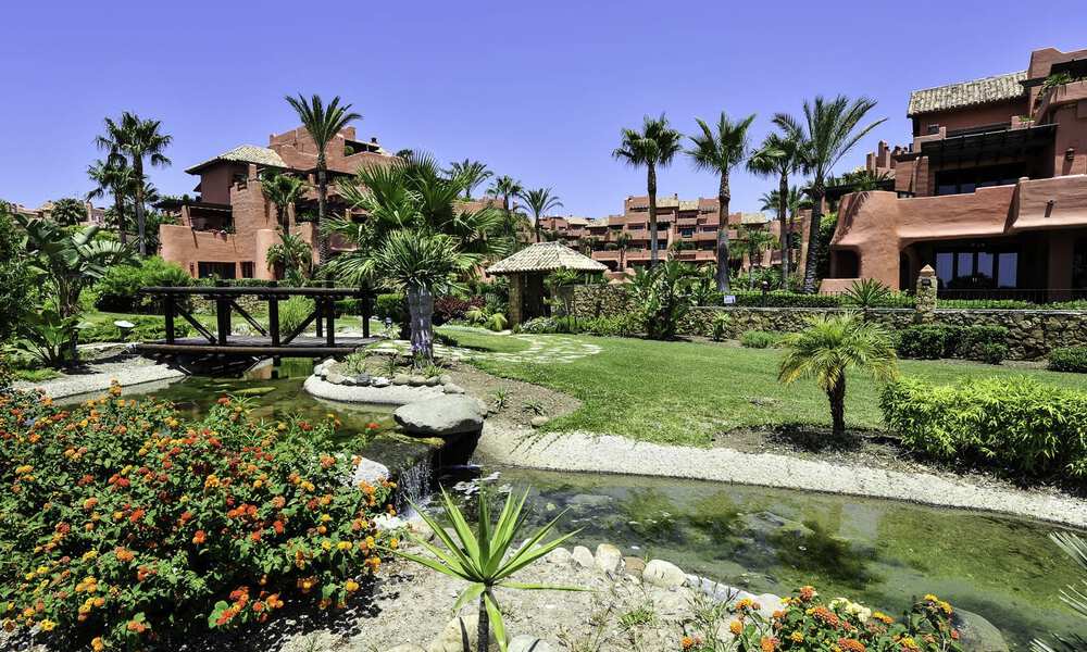 Luxurious 3 bedroom apartment for sale in a beach complex on the New Golden Mile between Marbella and Estepona 68843