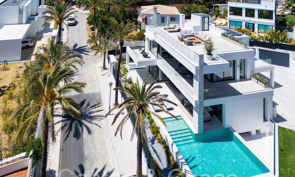 Contemporary luxury villa for sale a stone's throw from the beach in East Marbella 69046