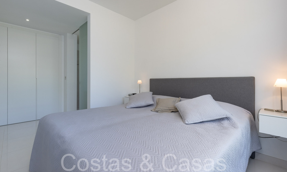 Ready to move in, modern, design apartment for sale near the golf course in the golden triangle of Marbella - Benahavis - Estepona 68782