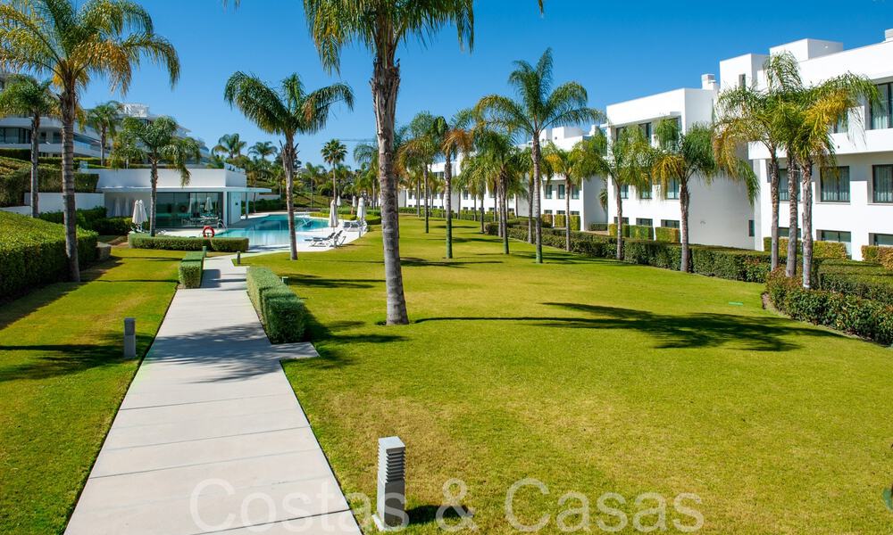 Ready to move in, modern, design apartment for sale near the golf course in the golden triangle of Marbella - Benahavis - Estepona 68826