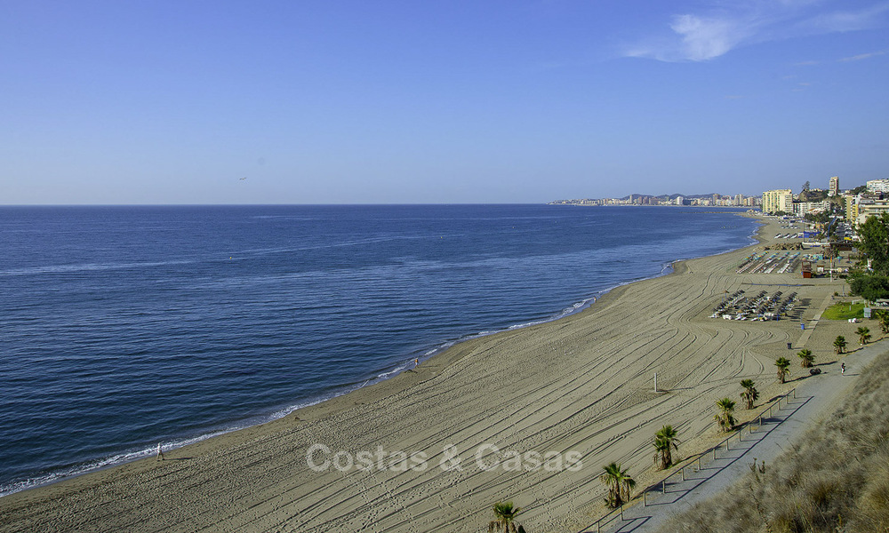 New, exclusive apartments with avant-garde style for sale in a luxury resort in Fuengirola, Costa del Sol 68956