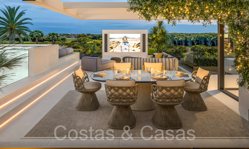 Resale! Ultra-modern designer home for sale in a prime complex on Marbella's Golden Mile. Ready to move in. 69090