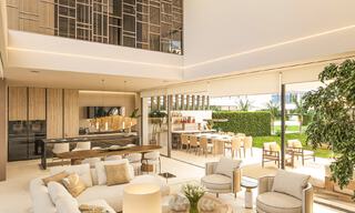 Resale! Ultra-modern designer home for sale in a prime complex on Marbella's Golden Mile. Ready to move in. 69115 