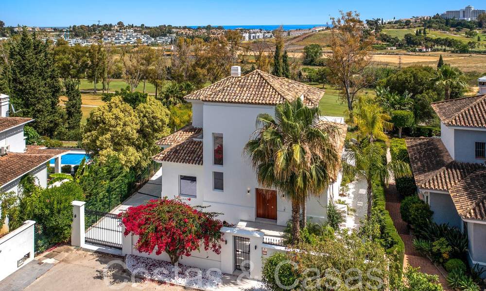 Beautiful renovated villa in contemporary Mediterranean style for sale, adjacent to the golf course in Benahavis - Marbella 69123