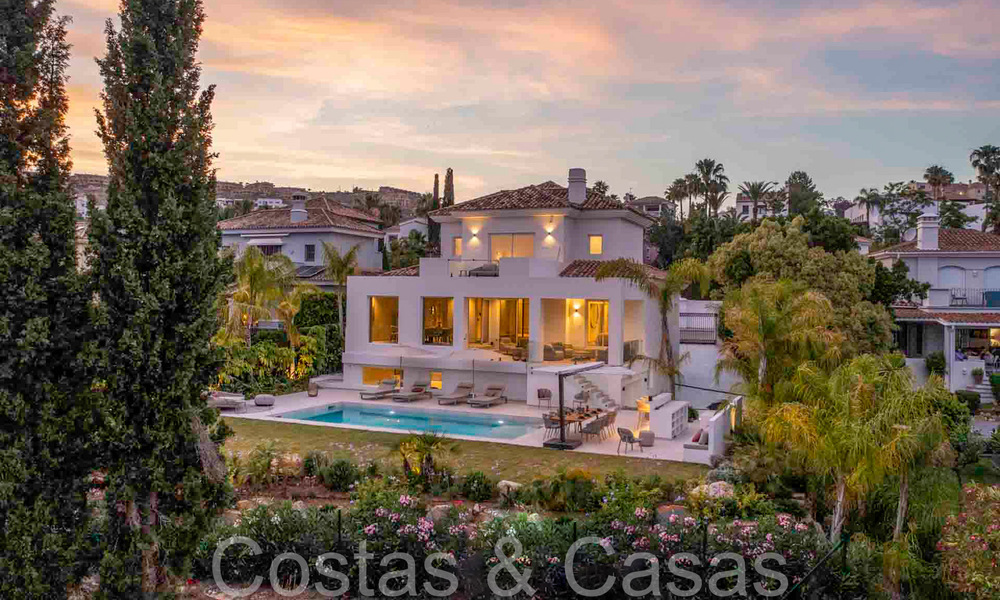 Beautiful renovated villa in contemporary Mediterranean style for sale, adjacent to the golf course in Benahavis - Marbella 69126