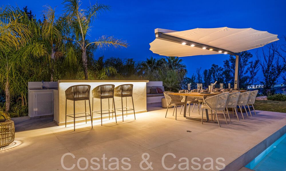 Beautiful renovated villa in contemporary Mediterranean style for sale, adjacent to the golf course in Benahavis - Marbella 69136