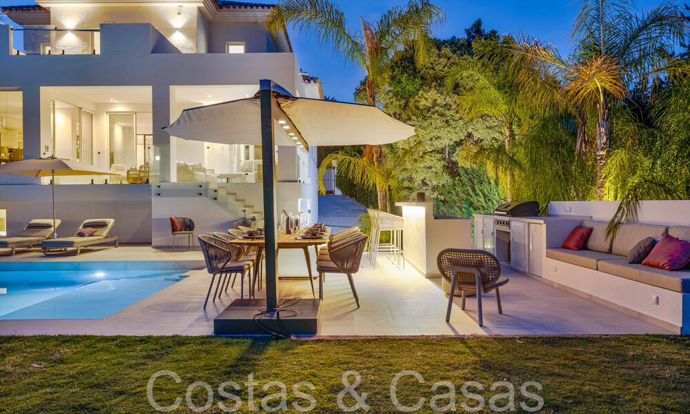 Beautiful renovated villa in contemporary Mediterranean style for sale, adjacent to the golf course in Benahavis - Marbella 69138