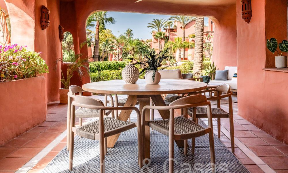 Superior garden apartment in a prime beachfront complex on the New Golden Mile between Marbella and Estepona 69388