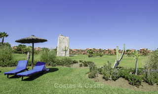 Superior garden apartment in a prime beachfront complex on the New Golden Mile between Marbella and Estepona 69398 