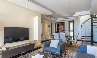 Penthouse for sale in a first line beach complex on the New Golden Mile between Marbella and Estepona 69336 