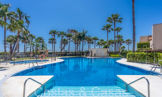 Penthouse for sale in a first line beach complex on the New Golden Mile between Marbella and Estepona 69343 