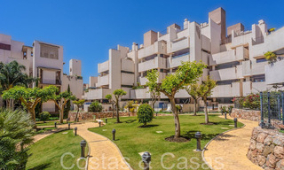 Penthouse for sale in a first line beach complex on the New Golden Mile between Marbella and Estepona 69348 