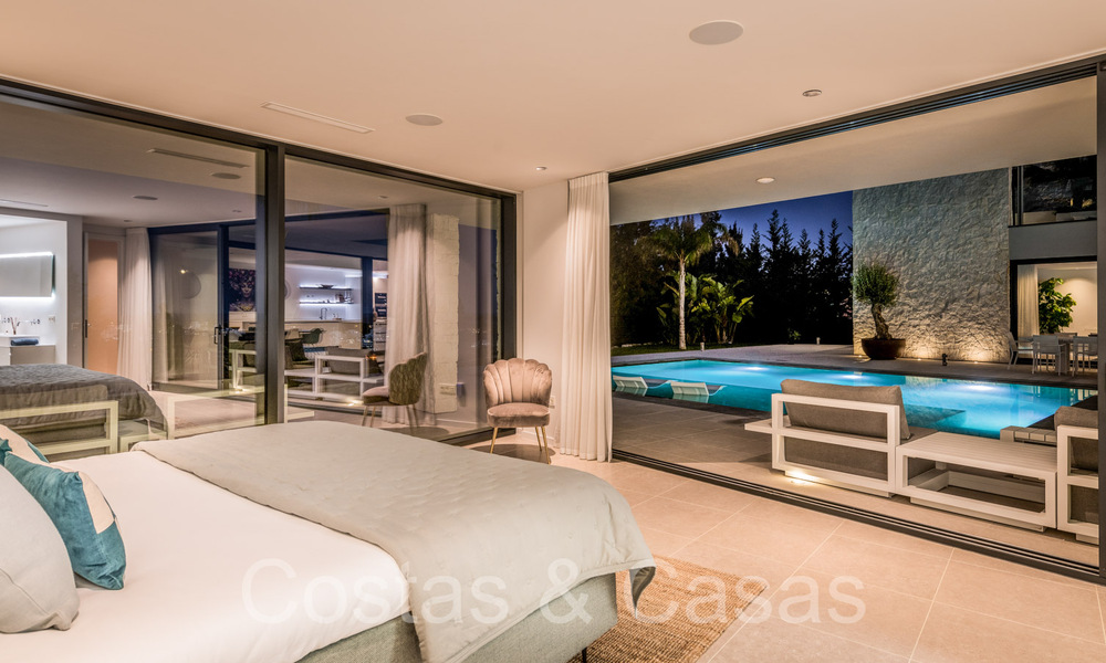 Superior luxury villa for sale, frontline golf with panoramic mountain, golf and sea views in Benahavis - Marbella 69309