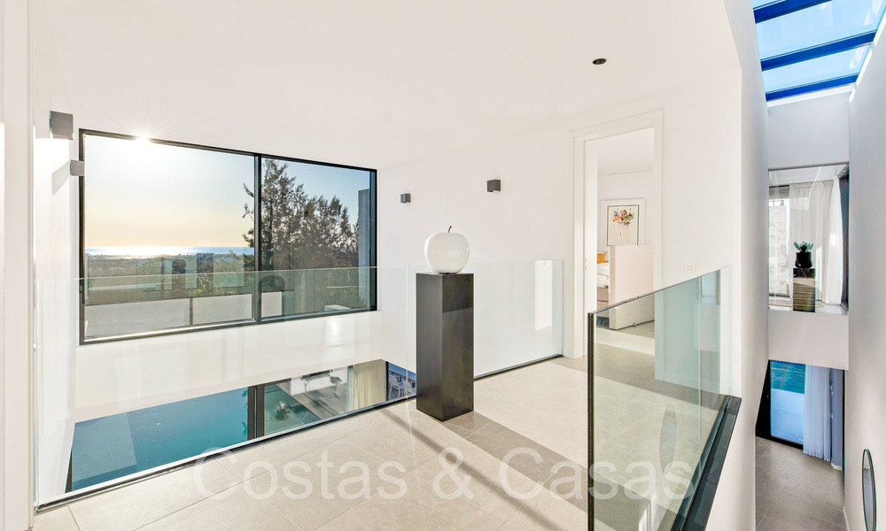 Superior luxury villa for sale, frontline golf with panoramic mountain, golf and sea views in Benahavis - Marbella 69312