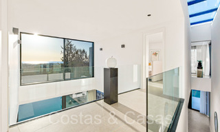 Superior luxury villa for sale, frontline golf with panoramic mountain, golf and sea views in Benahavis - Marbella 69312 