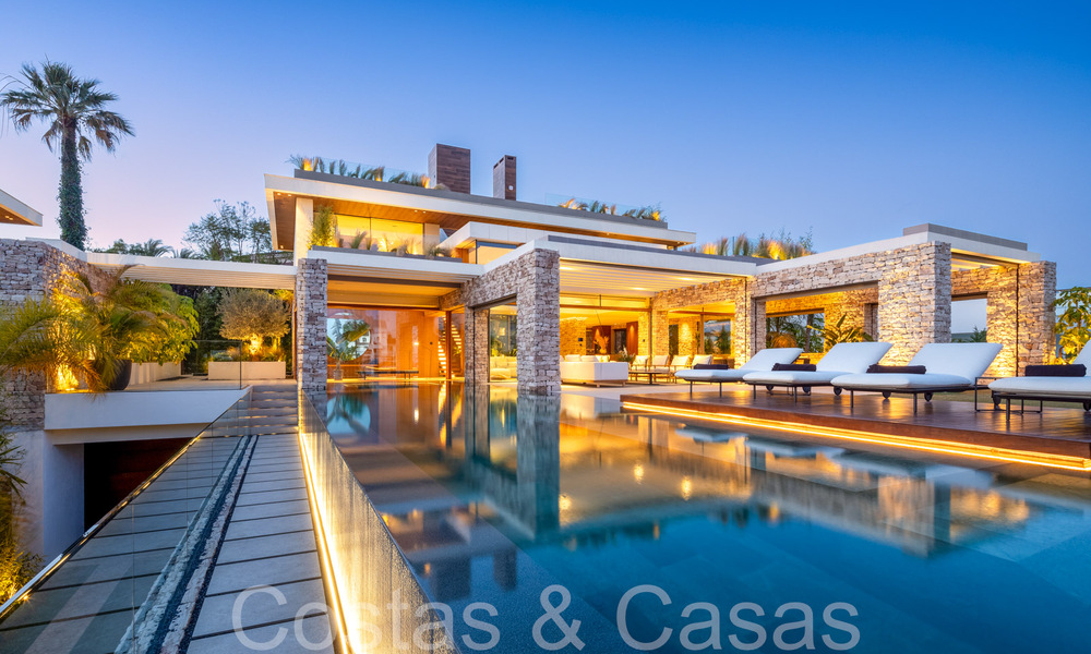 Architectural masterpiece for sale, walking distance to Puerto Banus and the beach in Nueva Andalucia, Marbella 69442