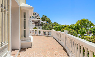 Charming townhouse for sale in a gated urbanization in the hills of Marbella - Benahavis 69481 