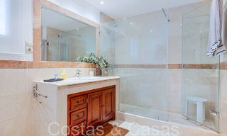 Spacious 3-bedroom apartment for sale within walking distance of the beach and the centre in San Pedro, Marbella 69562 