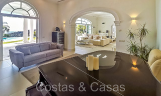Classic Mediterranean villa with breathtaking sea views for sale, in the exclusive La Zagaleta resort in Benahavis - Marbella 69742 