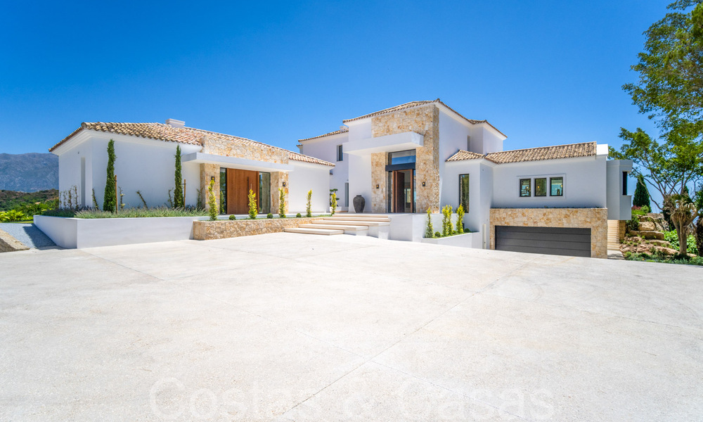 New build villa in a Mediterranean, Provencal style for sale in a gated urbanization in Marbella - Benahavis 69919