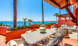 Sophisticated, frontline beach apartment for sale in an exclusive complex on the New Golden Mile, Marbella - Estepona 69959 