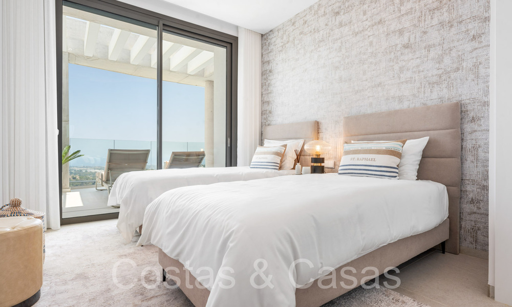 Ready to move in, contemporary penthouse with panoramic sea views for sale in a high standing complex of Benahavis - Marbella 70005