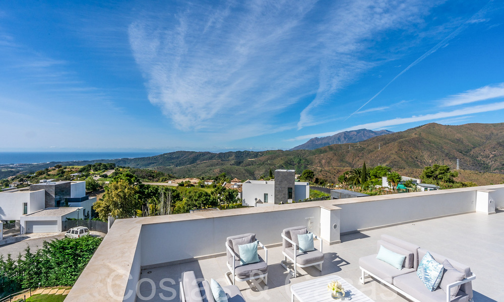 Ready to move luxury villa with panoramic views for sale in a gated community of Benahavis - Marbella 70036