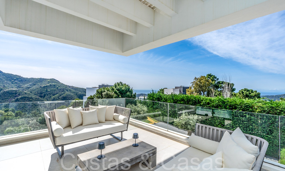 Ready to move luxury villa with panoramic views for sale in a gated community of Benahavis - Marbella 70050