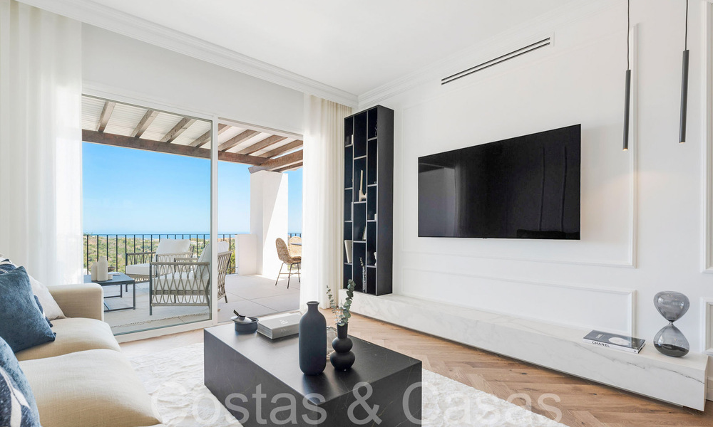 Ready to move in, sophisticated penthouse for sale in a gated golf enclave of La Quinta in Benahavis - Marbella 70208