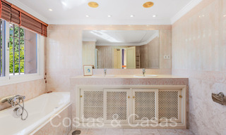 Luxurious villa with traditional architectural style for sale in a gated community of La Quinta, Benahavis - Marbella 70321 