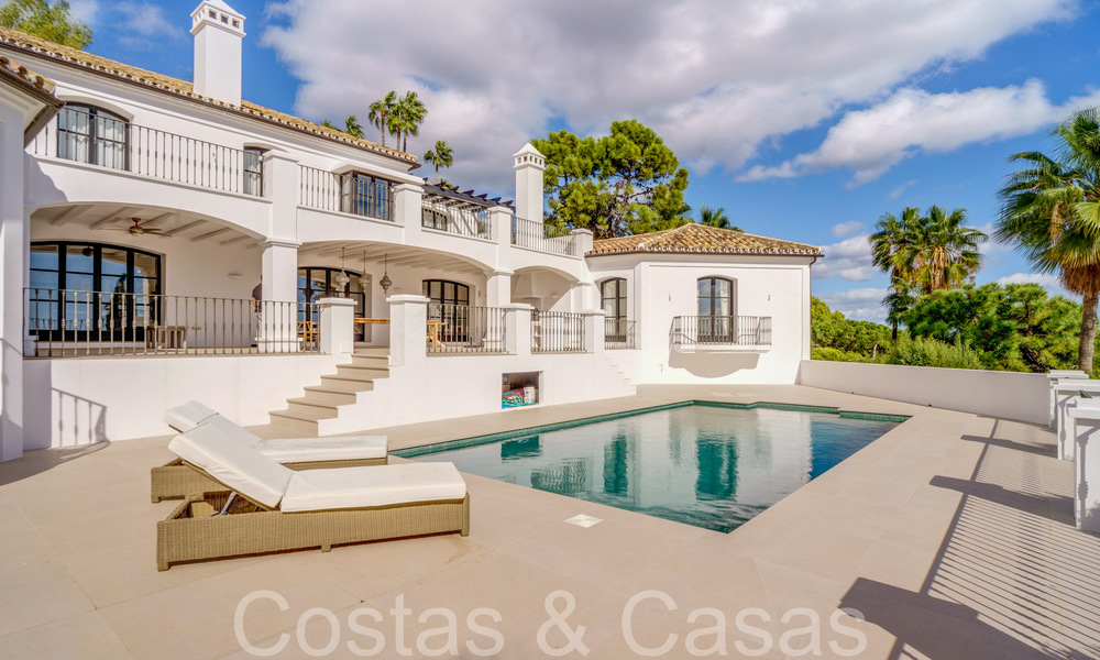 Sublime Mediterranean luxury villa with panoramic sea views for sale in El Madroñal, Marbella - Benahavis 70381