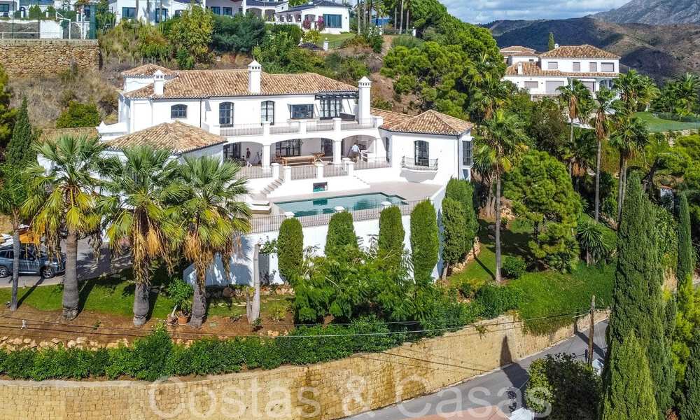 Sublime Mediterranean luxury villa with panoramic sea views for sale in El Madroñal, Marbella - Benahavis 70396