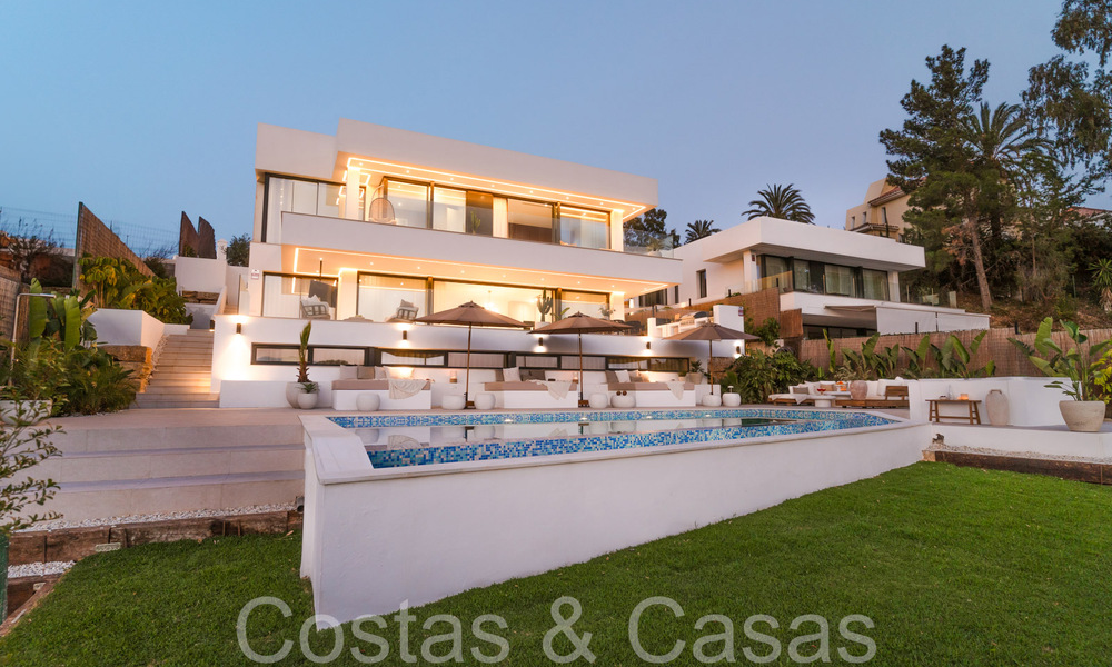 Ready to move in, modern new build villa with panoramic sea views for sale in Nueva Andalucia, Marbella 70432