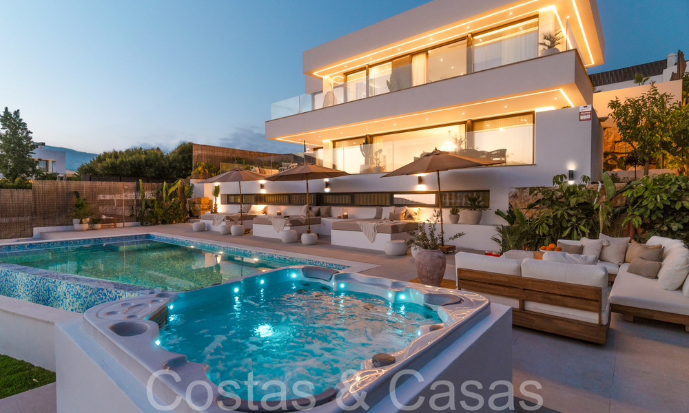 Ready to move in, modern new build villa with panoramic sea views for sale in Nueva Andalucia, Marbella 70433