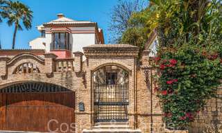 To renovate, Andalusian villa for sale in an exclusive prime location just minutes from Marbella's Golden Mile 70568 