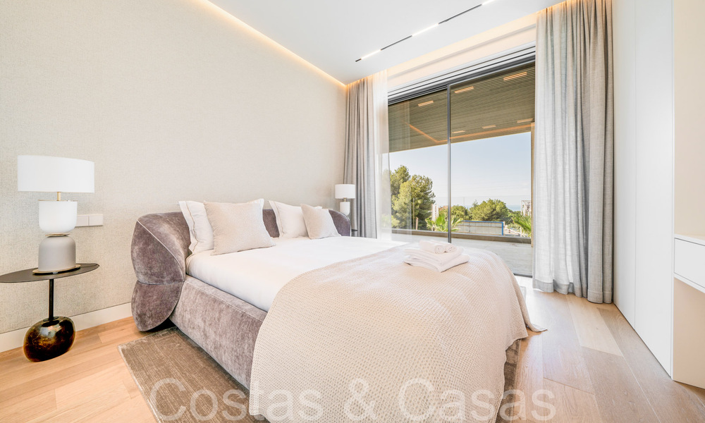 Sophisticated new build villa for sale close to all amenities on Marbella's famous Golden Mile 70627