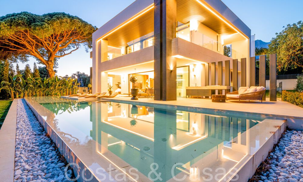 Sophisticated new build villa for sale close to all amenities on Marbella's famous Golden Mile 70637