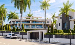 New project with luxury apartments and penthouses for sale within walking distance of the beach in Estepona 71080 