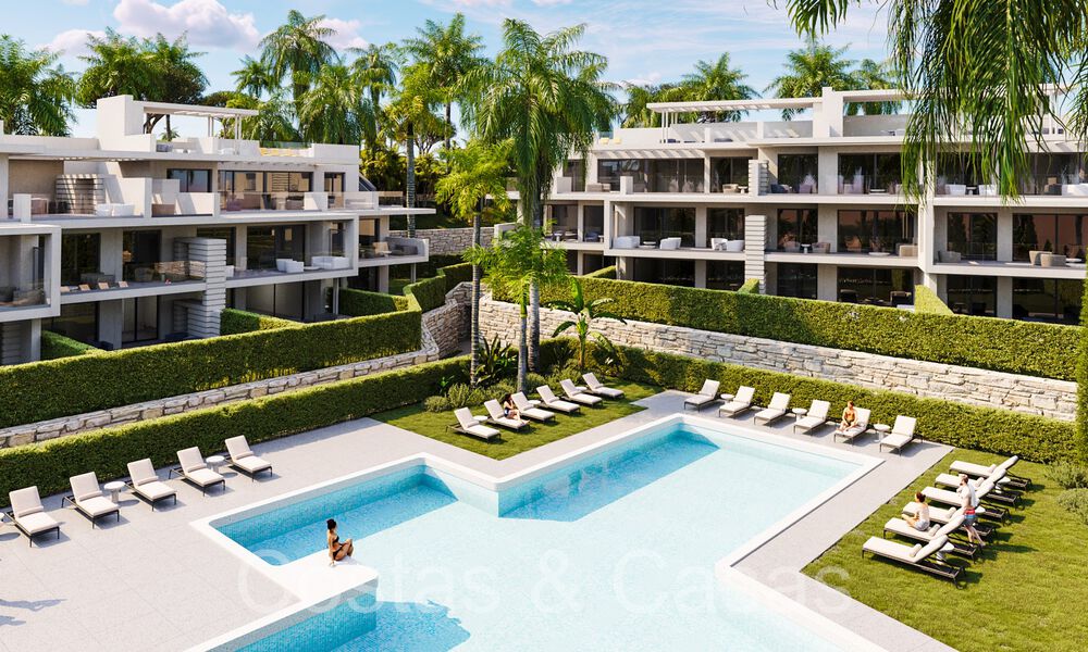 New project with luxury apartments and penthouses for sale within walking distance of the beach in Estepona 71085