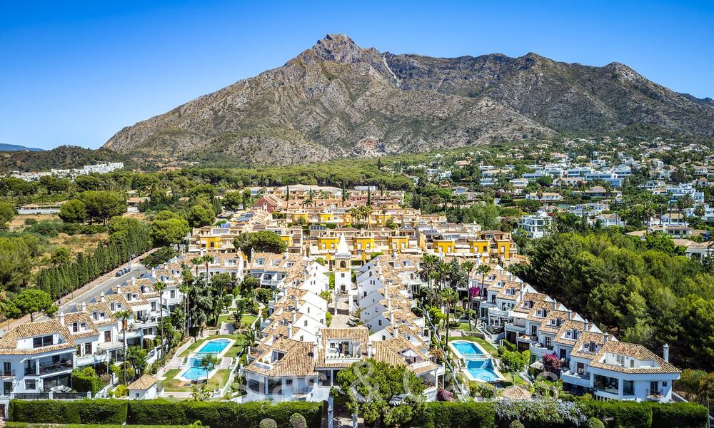 Prestigious duplex penthouse with private plunge pool for sale on Marbella's prestigious Golden Mile 71139