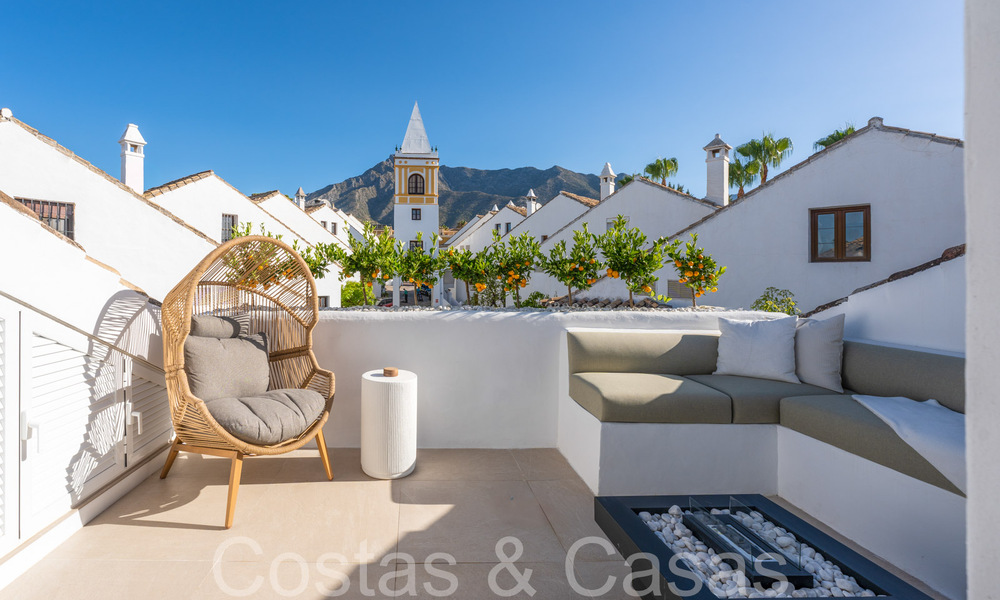 Prestigious duplex penthouse with private plunge pool for sale on Marbella's prestigious Golden Mile 71142