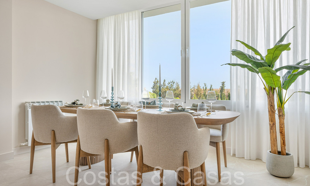 Stunning penthouse with large solarium and plunge pool for sale in Nueva Andalucia, Marbella 71235