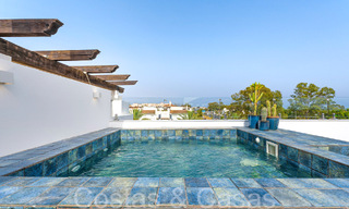 Stunning penthouse with large solarium and plunge pool for sale in Nueva Andalucia, Marbella 71244 