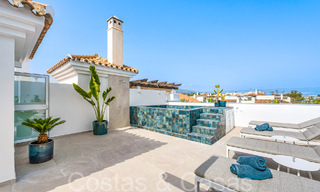 Stunning penthouse with large solarium and plunge pool for sale in Nueva Andalucia, Marbella 71245 