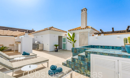 Stunning penthouse with large solarium and plunge pool for sale in Nueva Andalucia, Marbella 71247