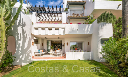 Fully renovated ground floor apartment for sale, in a beach complex on the New Golden Mile between Marbella and Estepona 71285