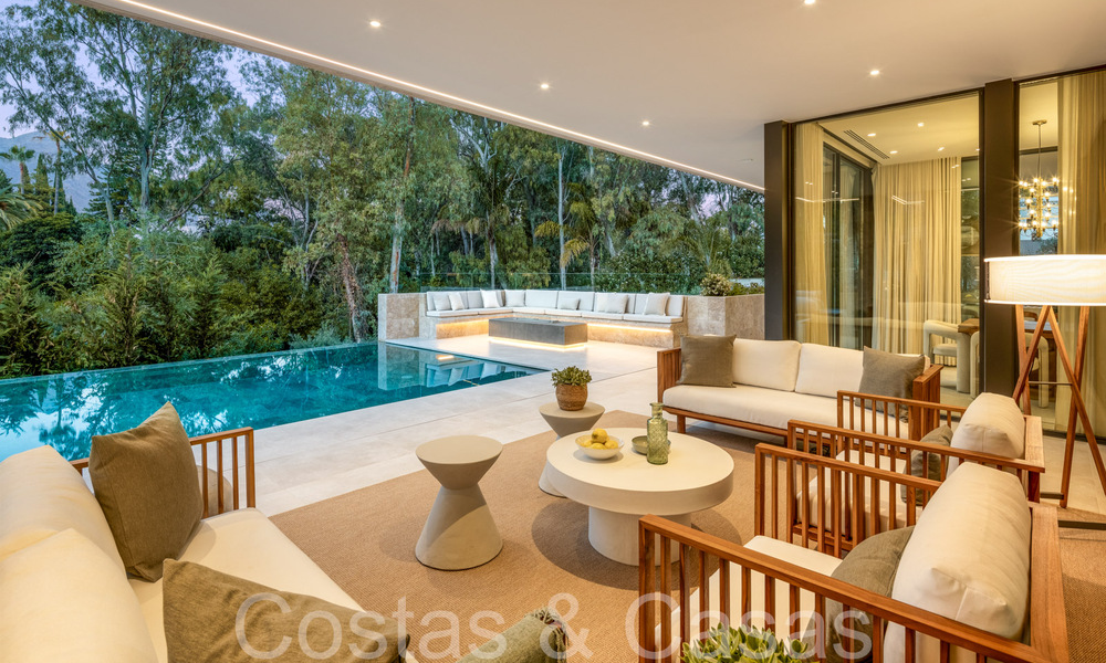 Sophisticated new build villa for sale close to all amenities in Nueva Andalucia, Marbella 71494