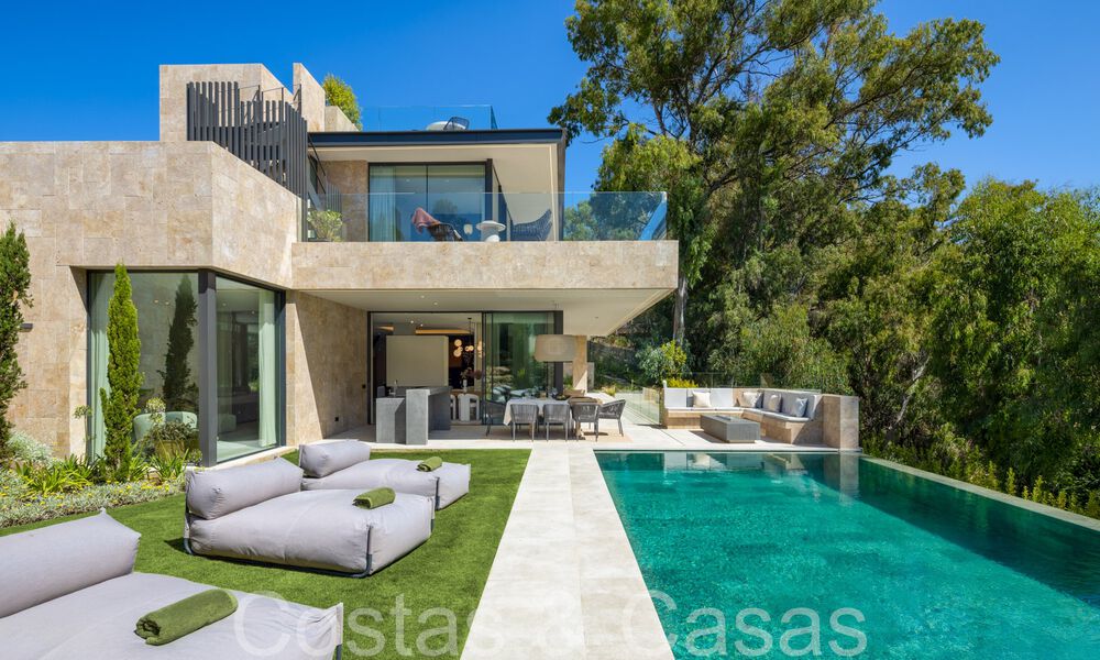 Sophisticated new build villa for sale within walking distance to all amenities in Nueva Andalucia, Marbella 71507