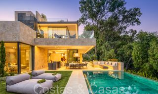 Sophisticated new build villa for sale within walking distance to all amenities in Nueva Andalucia, Marbella 71541 