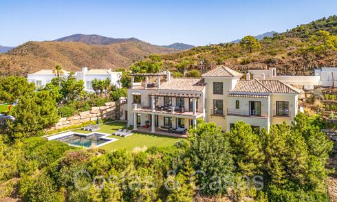 Timeless Spanish luxury villa with panoramic sea views for sale in a gated urbanization of Marbella - Benahavis 71567